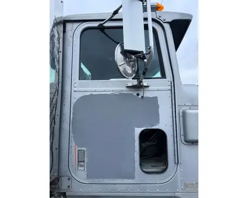 International F-9370 Door Assembly, Front