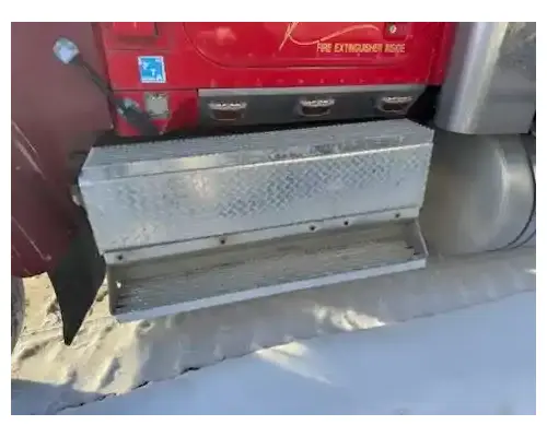 International F-9370 Exhaust Pipe