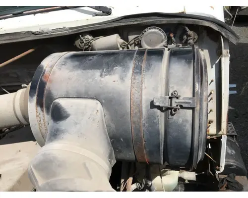 International F2574 Air Cleaner