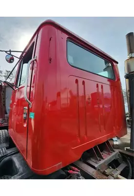 International F2574 Cab