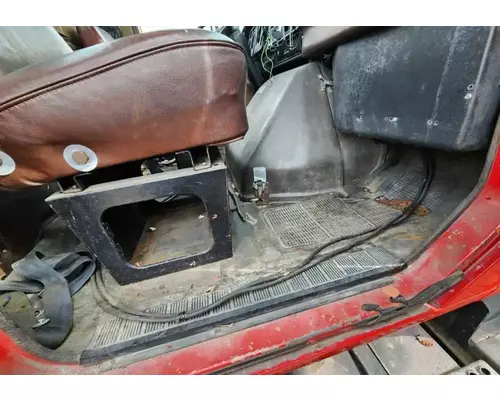 International F2574 Cab