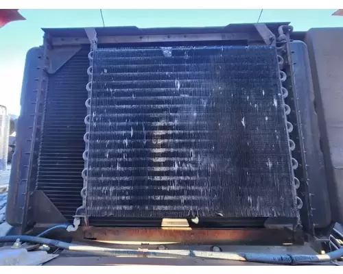 International F2574 Radiator