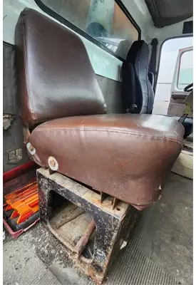 International F2574 Seat, Front