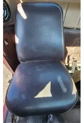 International F2574 Seat, Front