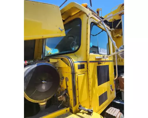 International F5070 Cab