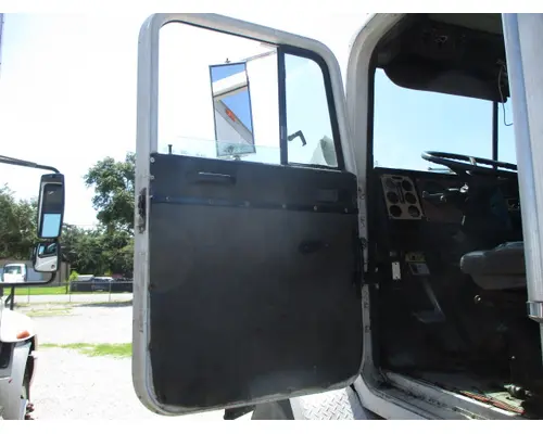 Door Assembly, Front INTERNATIONAL F5070 LKQ Heavy Truck - Tampa