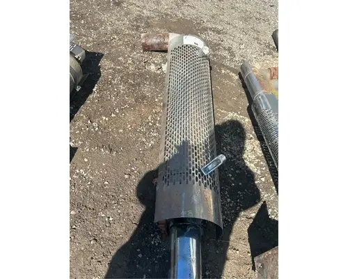 International F5070 Exhaust Pipe