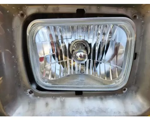 Headlamp Assembly International F5070 Complete Recycling Group LLC