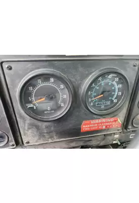 International F5070 Instrument Cluster