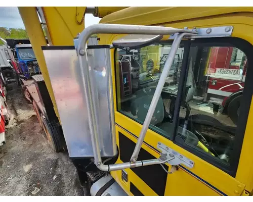 International F5070 Mirror (Side View)