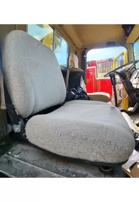 International F5070 Seat, Front