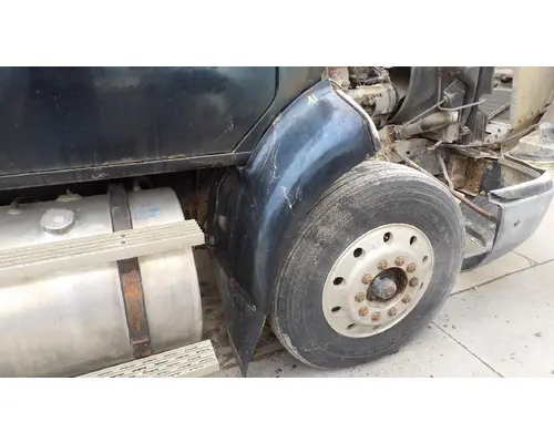 Fender Extension INTERNATIONAL F8200 LKQ Thompson Motors - Wykoff