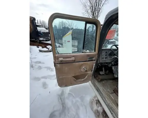 International F9370 Cab