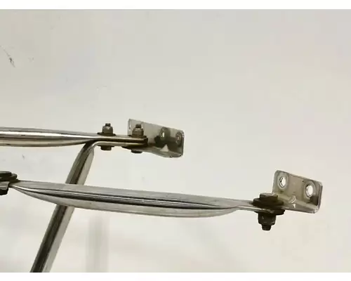 International F9370 Mirror (Side View)