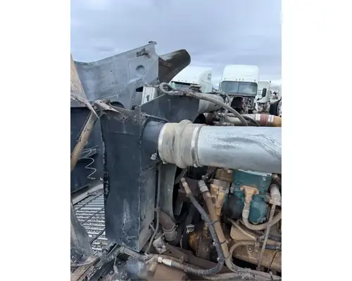 Radiator International F9370 Holst Truck Parts