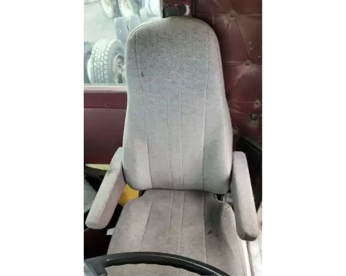 International F9370 Seat, Front