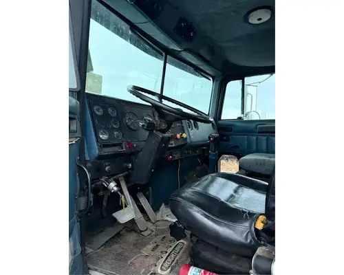 Steering Column International F9370 Holst Truck Parts