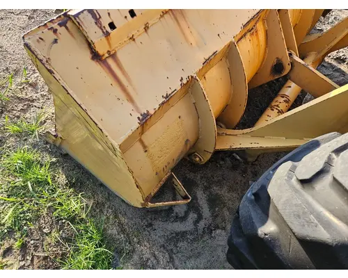 International H-30B Equipment (Mounted)