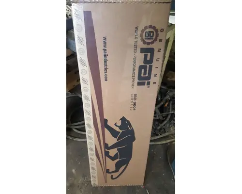 International HT570 Engine Parts, Misc.