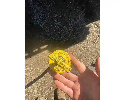 International HT570 Engine Parts, Misc.