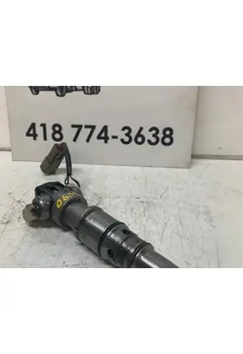 International HT570 Fuel Injector