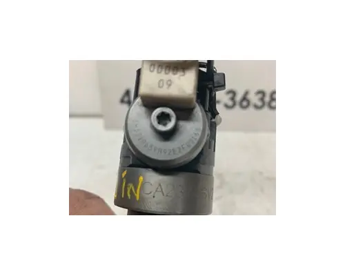 International HT570 Fuel Injector
