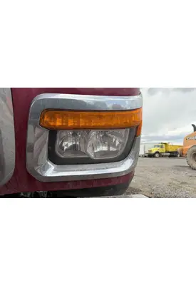 International HX520 Headlamp Assembly