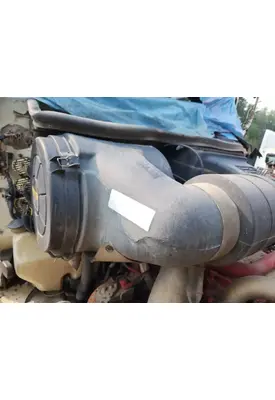 International HX620 Air Cleaner