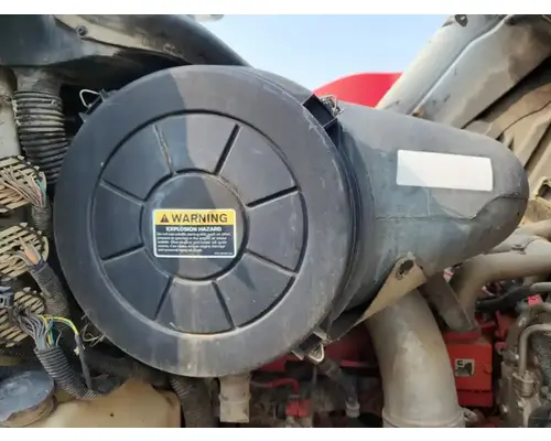 International HX620 Air Cleaner