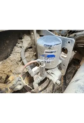 International HX620 Air Drier