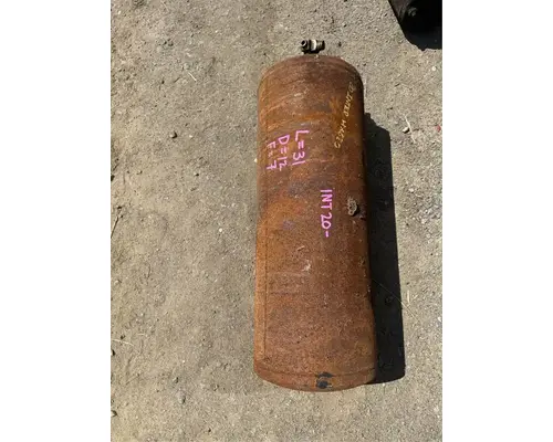 International HX620 Air Tank