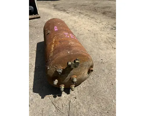 International HX620 Air Tank