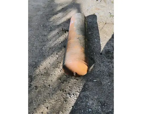 International HX620 Air Tank