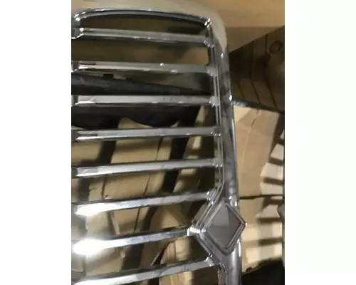 Grille INTERNATIONAL HV Marshfield Transportation Products