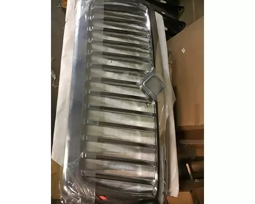 Grille INTERNATIONAL HV Marshfield Transportation Products