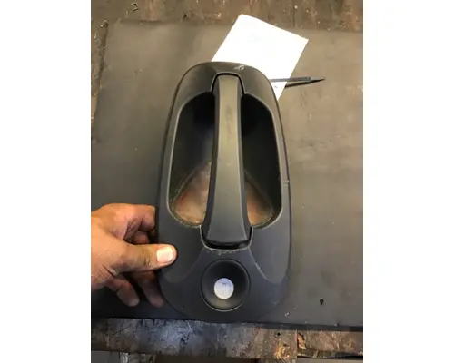 Door Handle INTERNATIONAL HX515 K &amp; R Truck Sales, Inc.