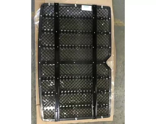 Grille INTERNATIONAL HX515 Marshfield Transportation Products