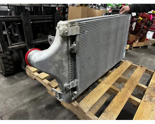 Air Conditioner Condenser INTERNATIONAL HX520 Dutchers Inc   Heavy Truck Div  Ny
