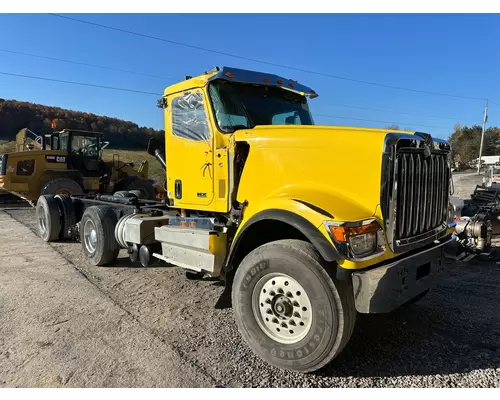 Cab INTERNATIONAL HX520 Dutchers Inc   Heavy Truck Div  Ny