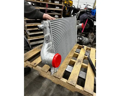 Charge Air Cooler (ATAAC) INTERNATIONAL HX520 Dutchers Inc   Heavy Truck Div  Ny