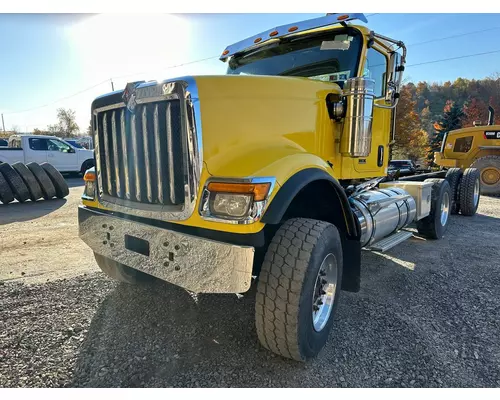 Complete Vehicle INTERNATIONAL HX520 Dutchers Inc   Heavy Truck Div  Ny