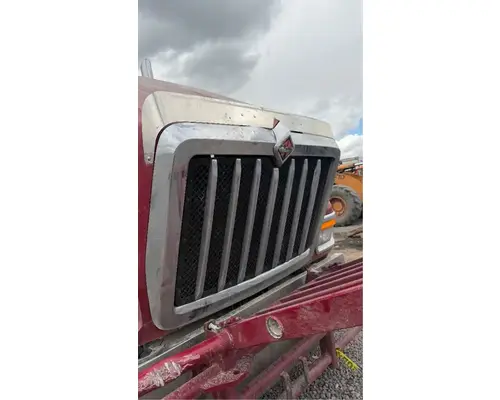 Grille International HX520 Holst Truck Parts