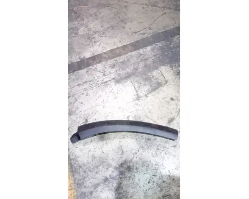 Fender Extension INTERNATIONAL HX620 Marshfield Transportation Products