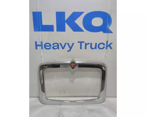 Grille INTERNATIONAL HX620 Marshfield Transportation Products