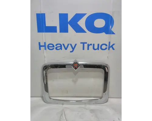 Grille INTERNATIONAL HX620 Marshfield Transportation Products