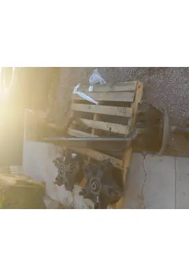 International I-120SG Axle Assembly, Front (Steer)