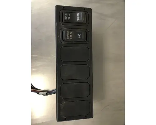 Dash / Console Switch INTERNATIONAL International  K &amp; R Truck Sales, Inc.