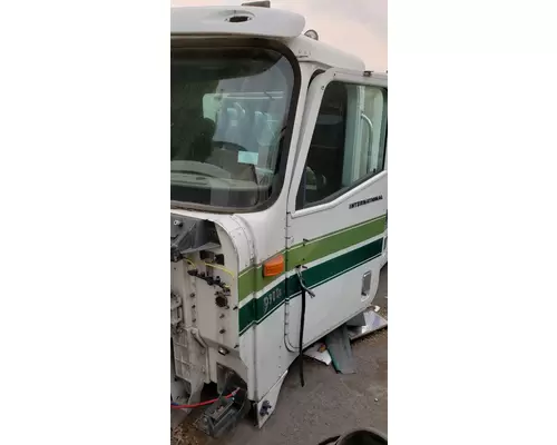 Cab INTERNATIONAL L9327 High Mountain Horsepower