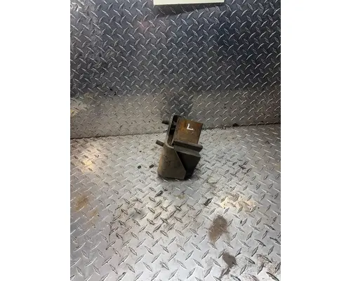 Engine Mounts INTERNATIONAL L9427 Hatch Trucking &amp; Salvage Parts LLC
