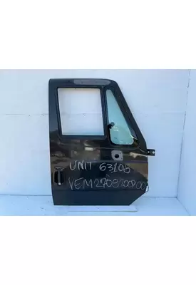 International LA617 Door Assembly, Front